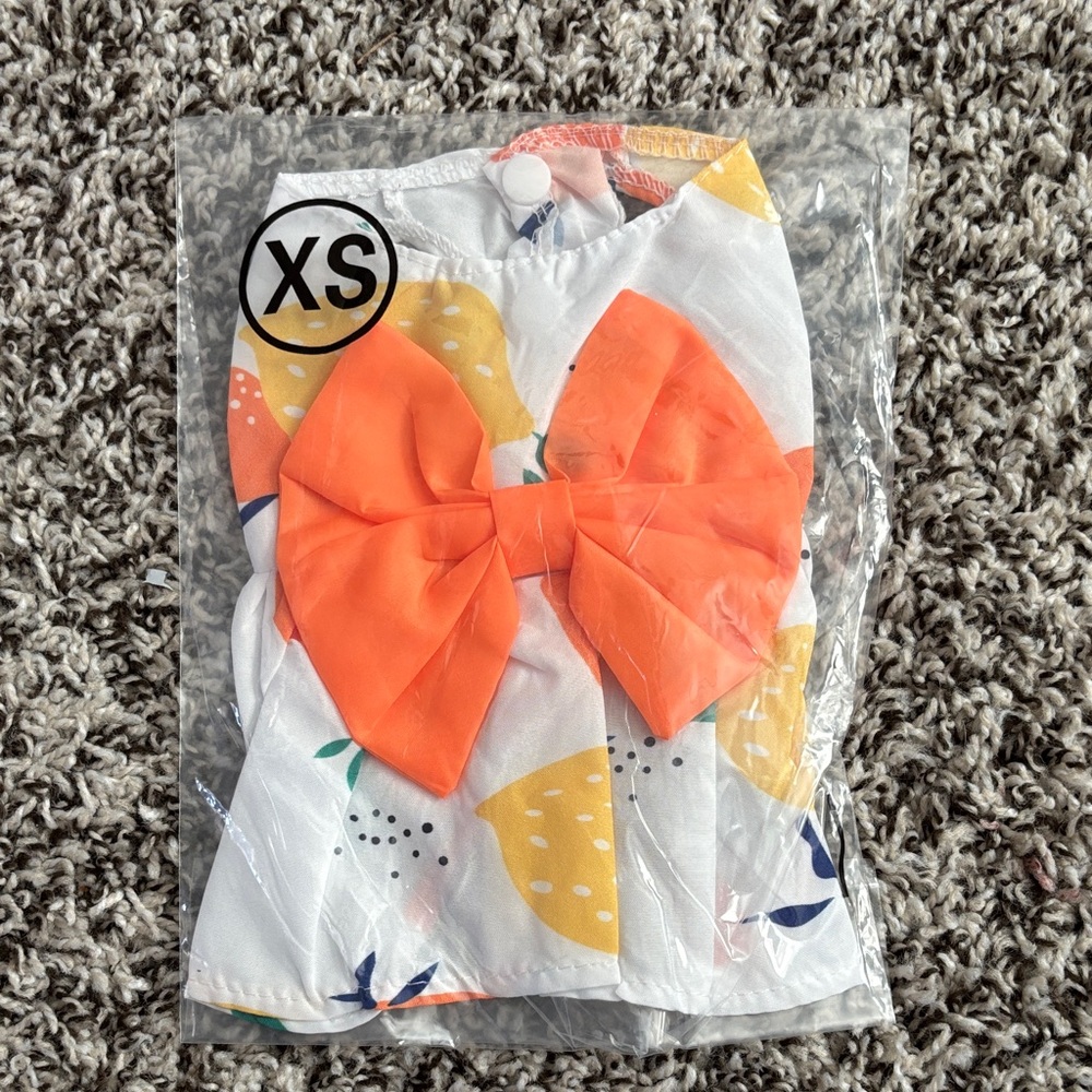 Chic Pet Apparel Set with Bows - Picture 3 of 6